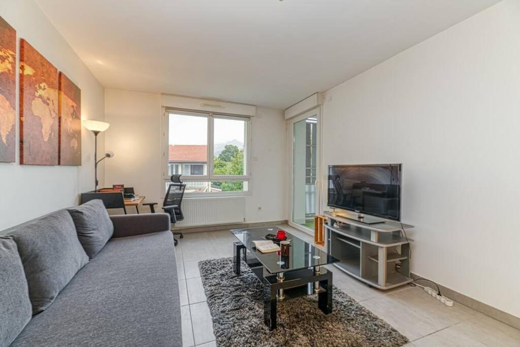 Bel Appartement-Garage Prive-Balcon-Wifi Fibre Rhut Luaran gambar